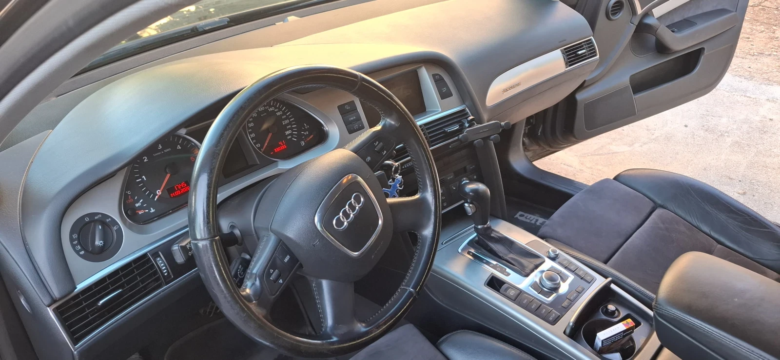 Audi A6, снимка 5 - Автомобили и джипове - 55993952