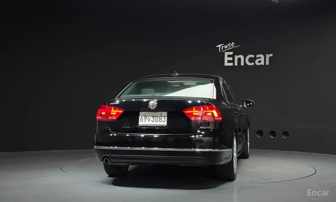 VW Passat, снимка 4 - Автомобили и джипове - 56727941