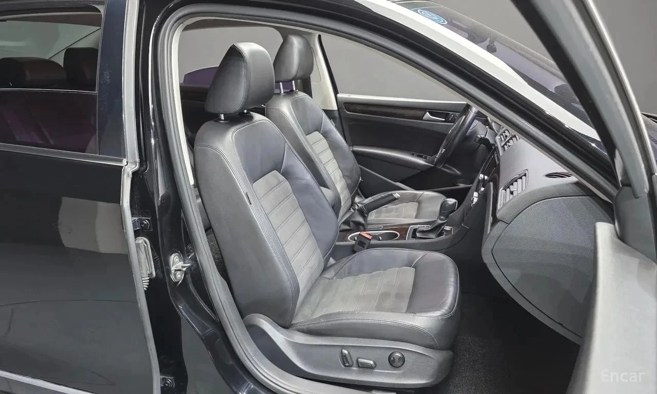VW Passat, снимка 12 - Автомобили и джипове - 56727941