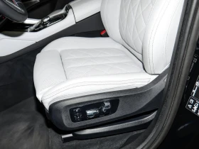 BMW X6 M60i/xDrive/FACELIFT/B&W/EXCLUSIV/PANO/22 - 164880 лв. / 84301.81 € - 59516254 8