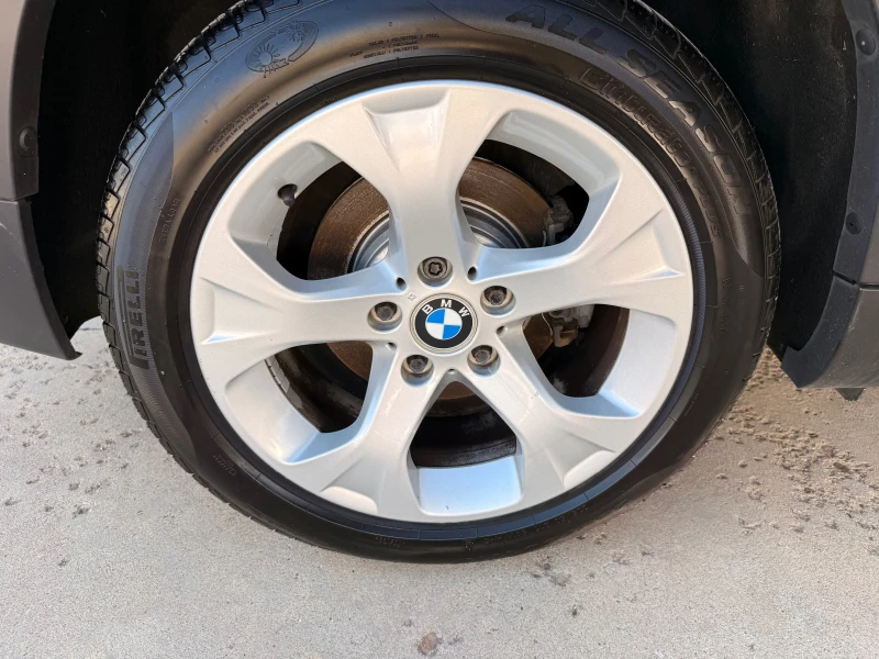 BMW X1 2.0d * Navi* NOVA* UNIKAT* , снимка 16 - Автомобили и джипове - 40133248