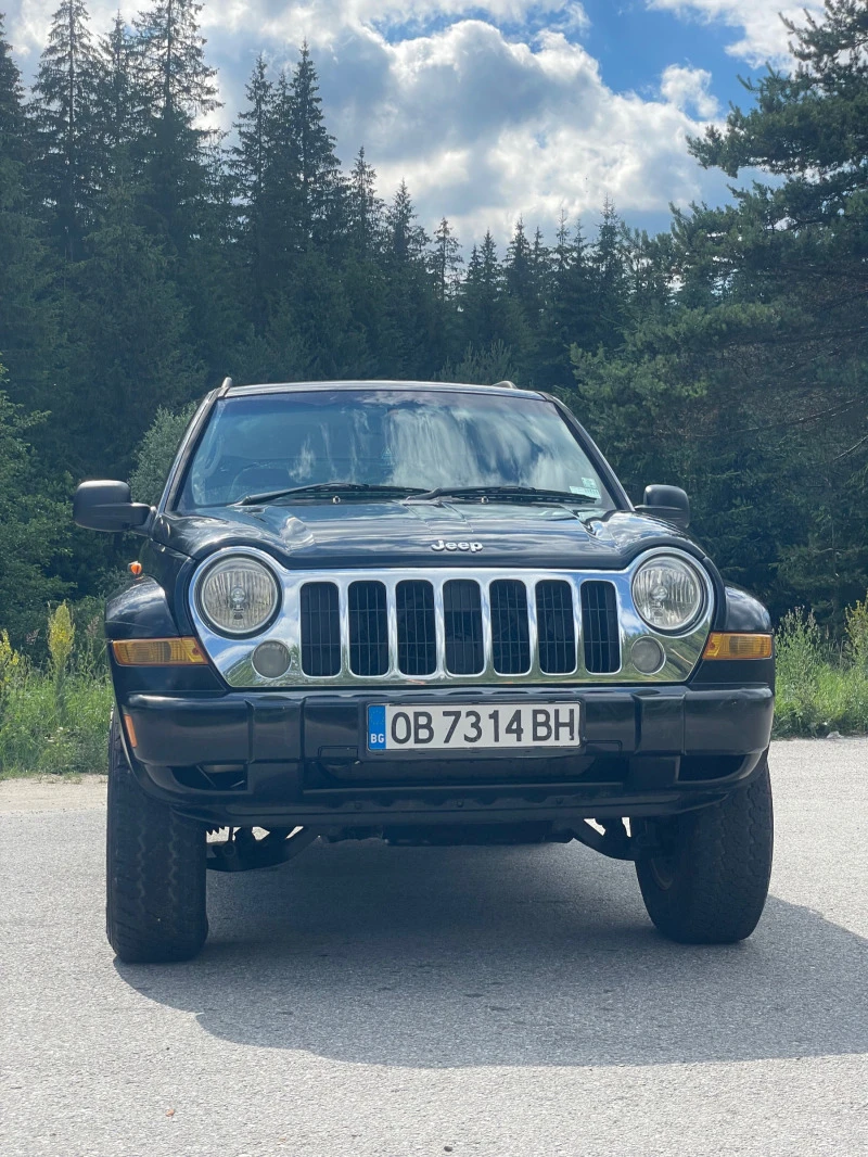 Jeep Cherokee, снимка 2 - Автомобили и джипове - 46500179