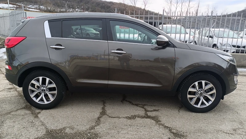 Kia Sportage 1.6i LPG Face, снимка 6 - Автомобили и джипове - 48588586