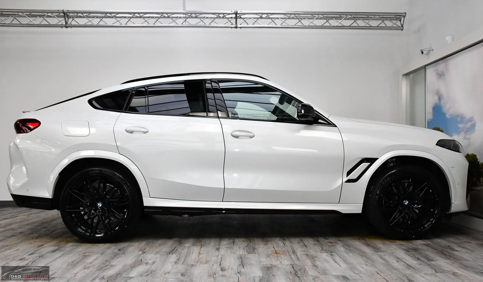 BMW X6 M COMPETITION/B&W/PANO/FACE/360/NAVI/754 - изображение 4