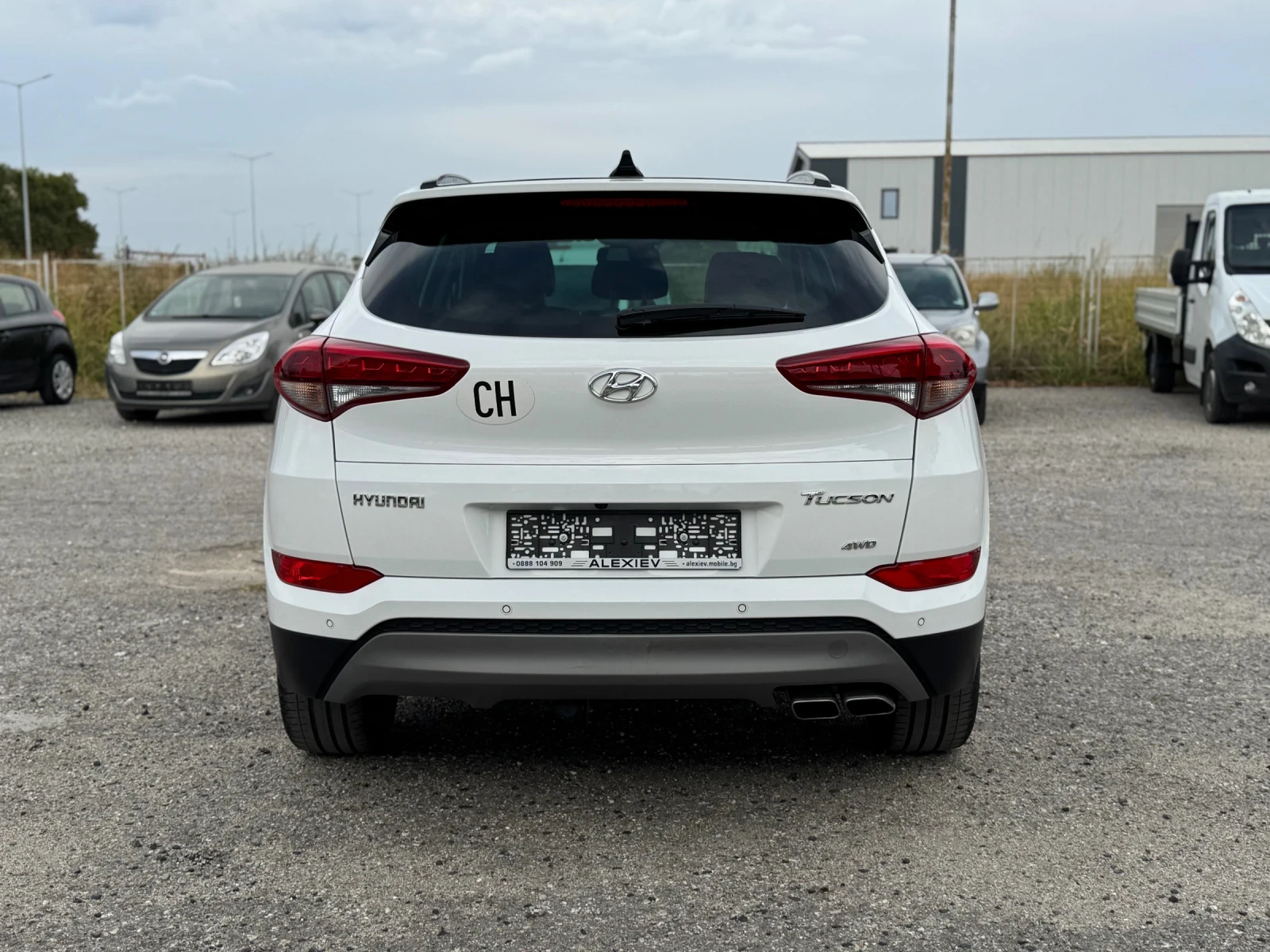 Hyundai Tucson 2.0CRDI Vertex 185к.с 4WD - изображение 5