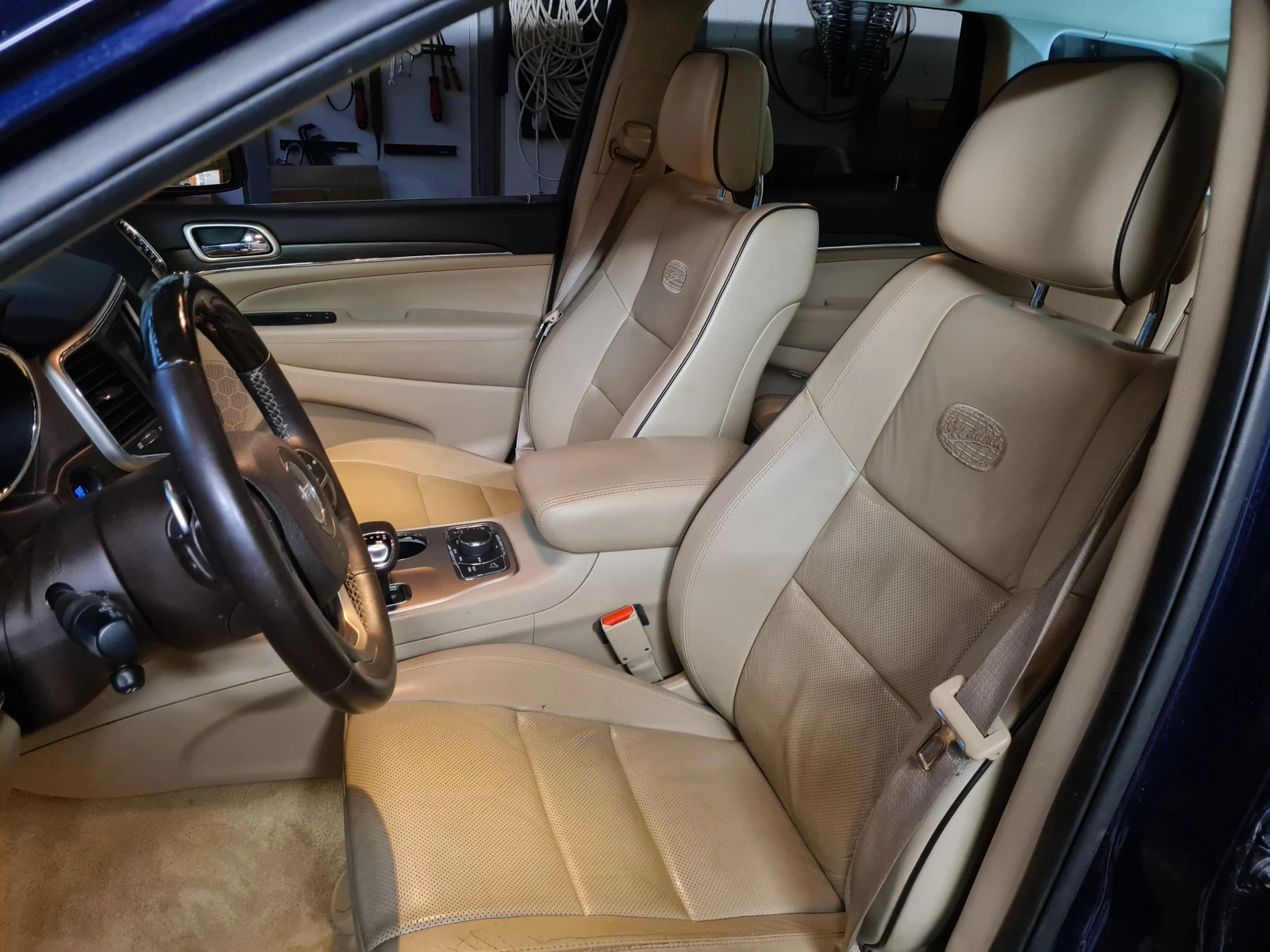 Jeep Grand cherokee Overland 5.7 HEMI - изображение 8