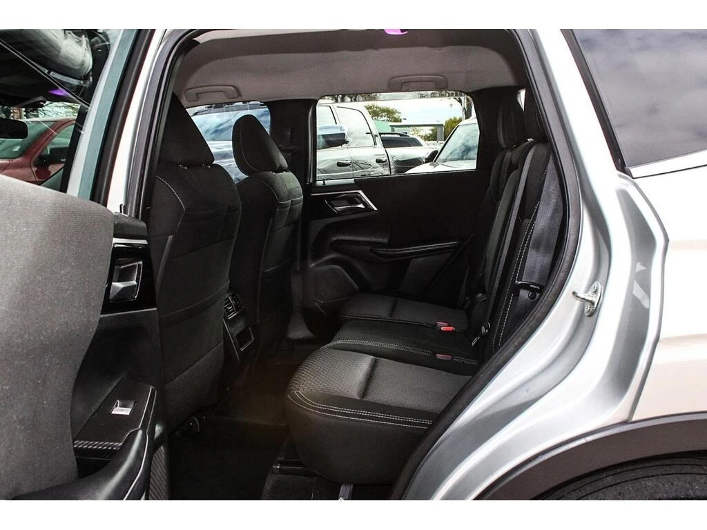 Mitsubishi Outlander * PHEV* CARFAX* ���� ������*  | Mobile.bg � ����������� 16