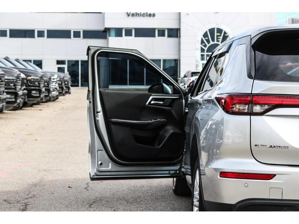 Mitsubishi Outlander * PHEV* CARFAX* АВТО КРЕДИТ*  - изображение 8