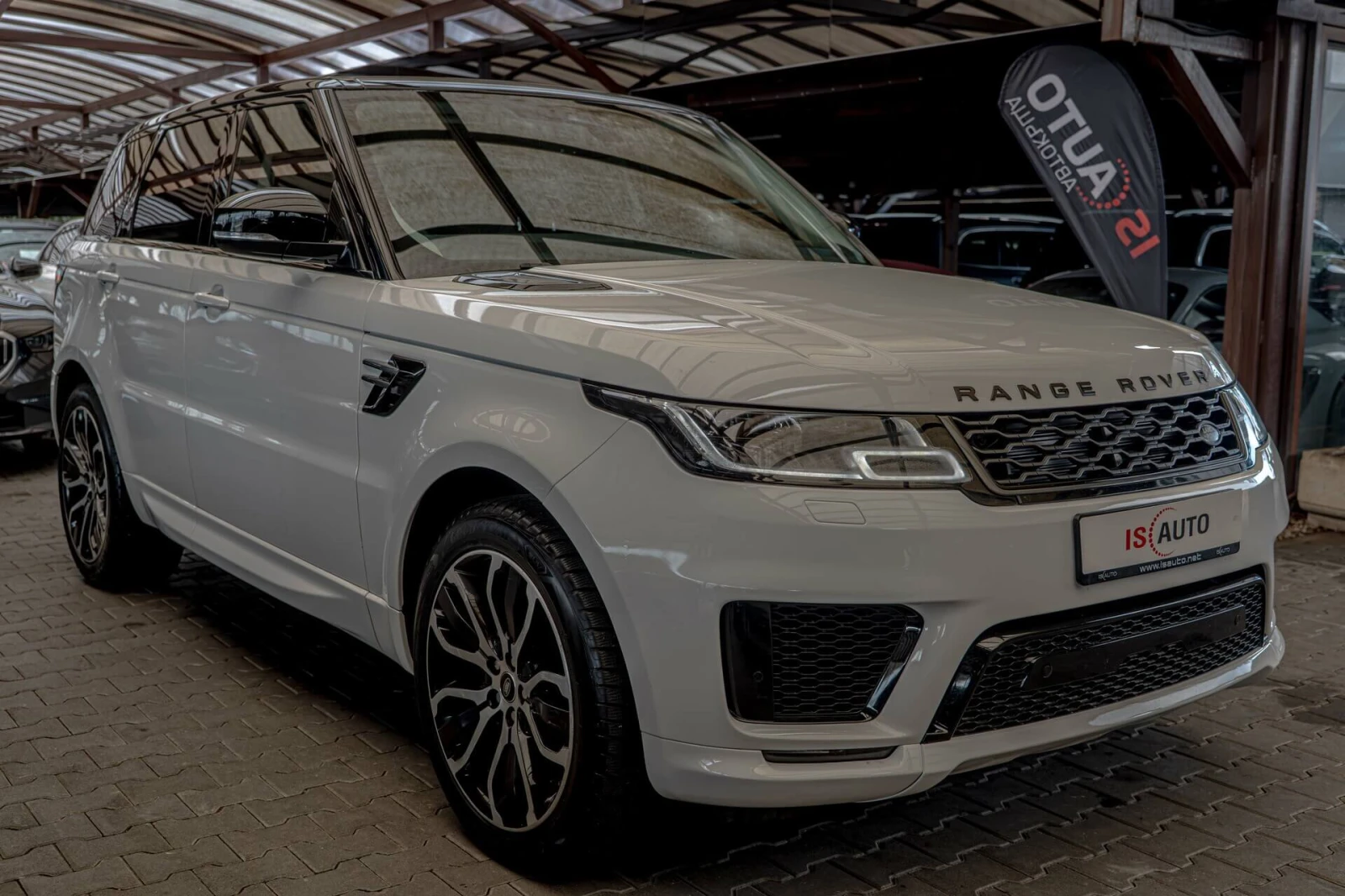 Land Rover Range Rover Sport 3.0d/Virtual/Подгрев/Kамера/Lane Assist/ - изображение 2