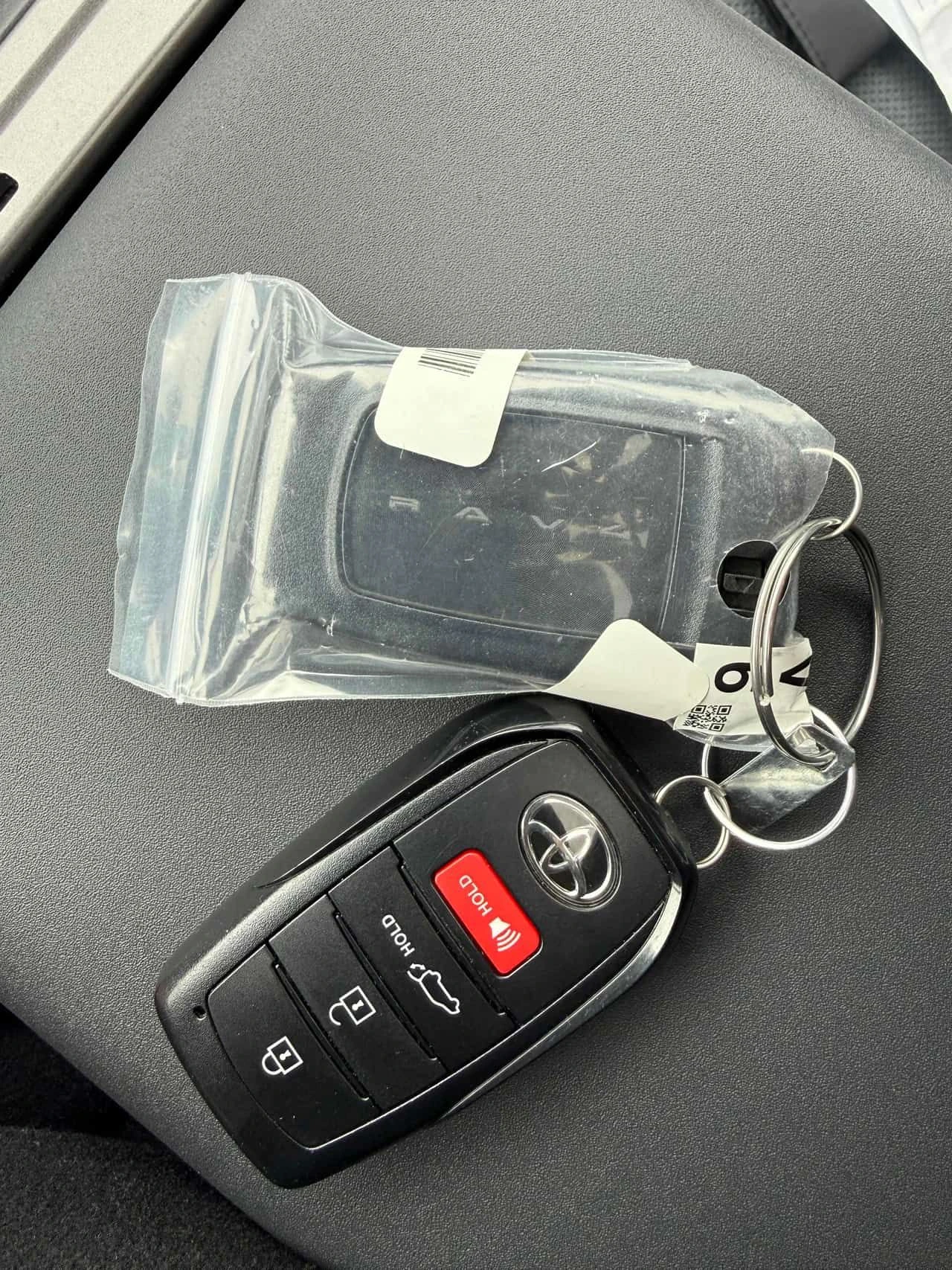 Toyota Rav4 XSE AWD  CARFAX | Mobile.bg � ����������� 10