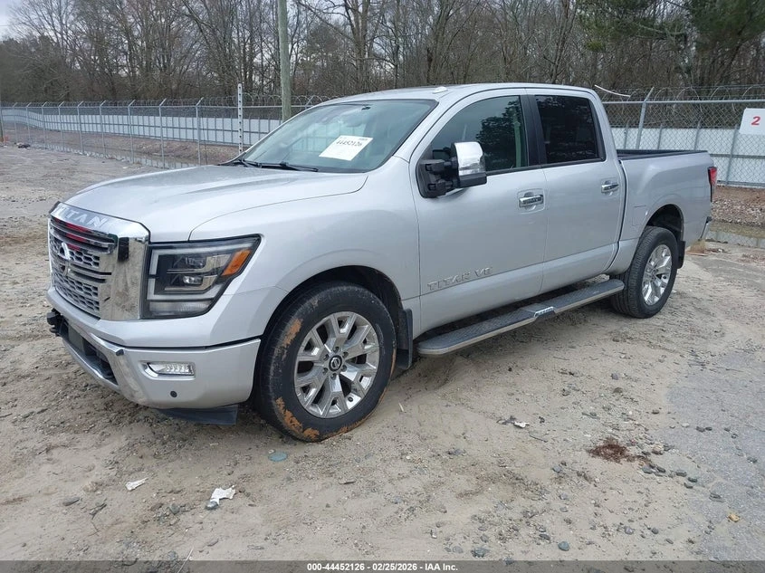 Nissan Titan crew cab 5.6l Titan Sl 4X4 | Mobile.bg � ����������� 2