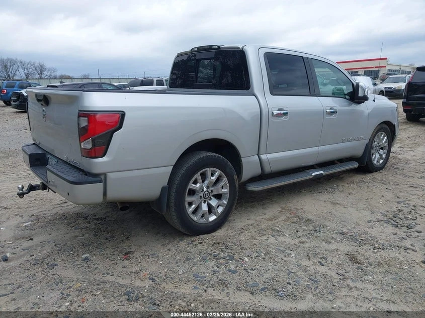 Nissan Titan crew cab 5.6l Titan Sl 4X4 | Mobile.bg � ����������� 4