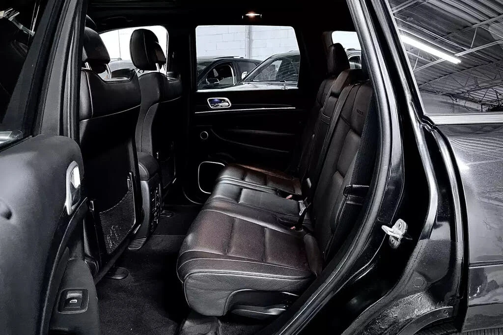 Jeep Grand cherokee 3.6 Summit* DISTRONIC* PANO* ПОДГРЕВ* ОБДУХВАНЕ* , снимка 16 - Автомобили и джипове - 54628797