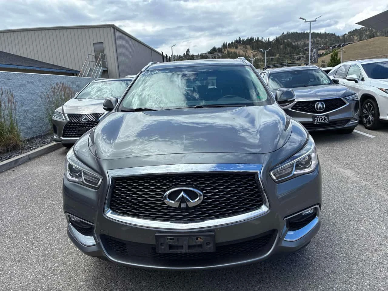 Infiniti QX60 PURE /СARFAX/КОЖА/ШИБЕДАХ/КЛИП, снимка 6 - Автомобили и джипове - 55077716