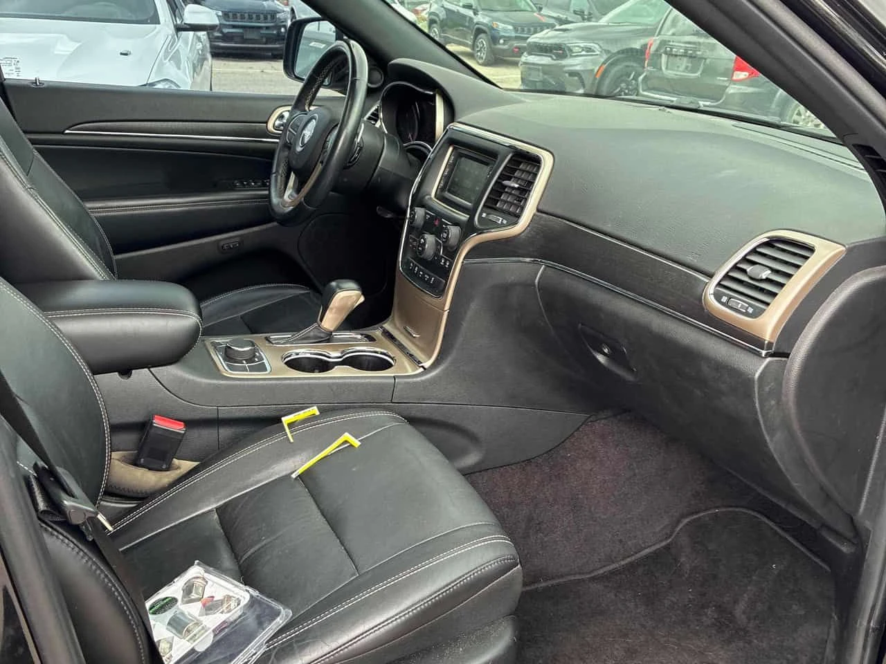 Jeep Grand cherokee LIMITED * ГЛАВНО ПРЕДСТАВИТЕЛСТВО НА JEEP* , снимка 11 - Автомобили и джипове - 55662137