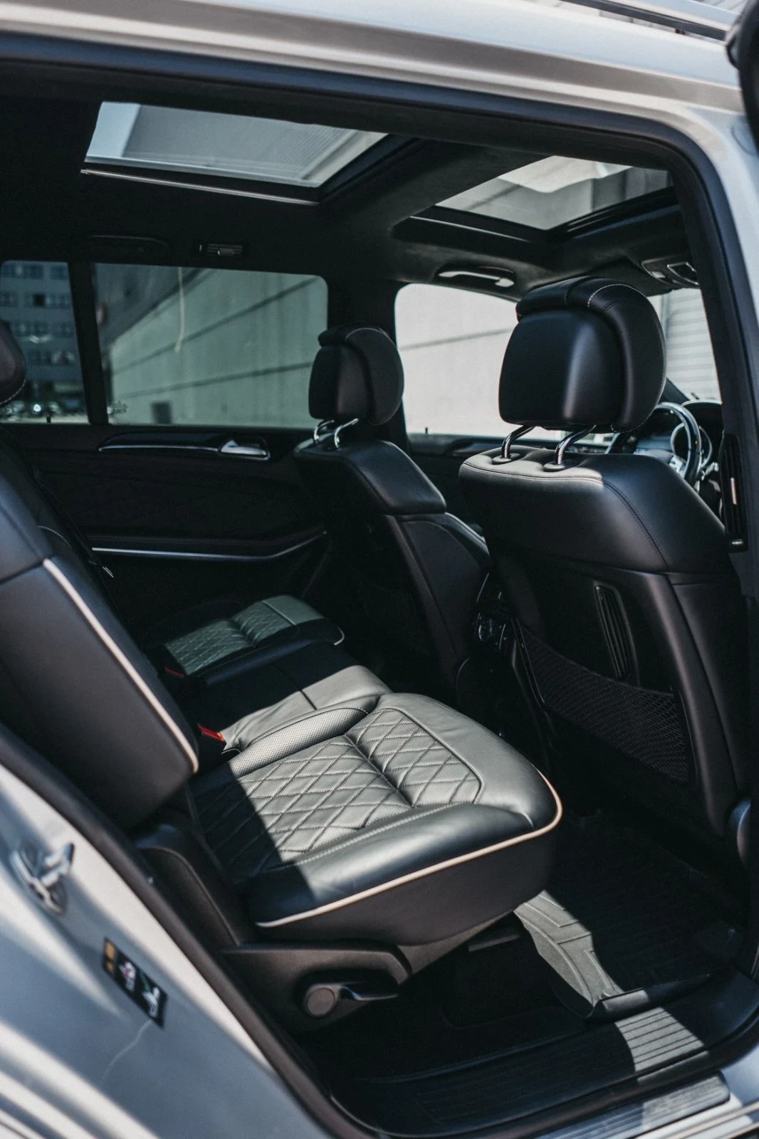 Mercedes-Benz GL 550 AMG-Designo | Harman-360 | Soft Close | Смени вер, снимка 15 - Автомобили и джипове - 55665716