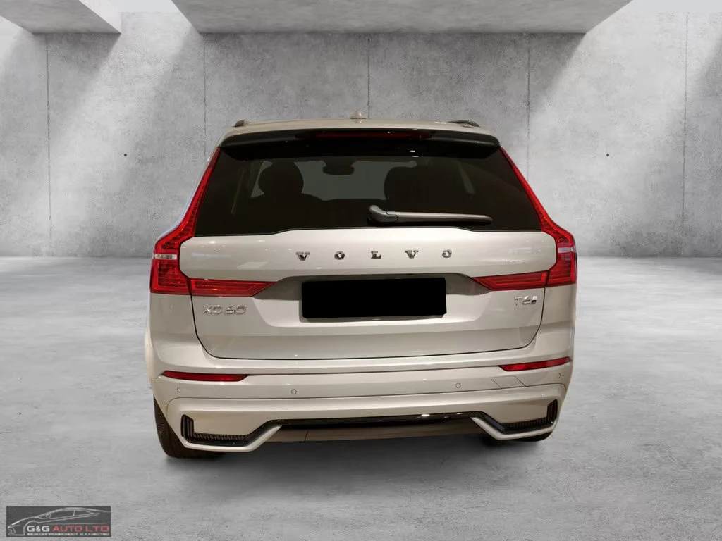 Volvo XC60 T6/PLUS-DARK/398HP/RECHARGE/PANO/AWD/360/H&K/6267q, снимка 4 - Автомобили и джипове - 55740254