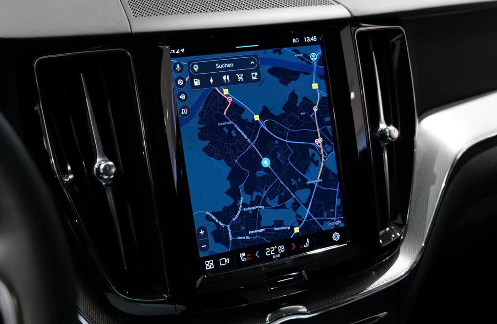 Volvo XC60 T6/PLUS-DARK/398HP/RECHARGE/PANO/AWD/360/H&K/6267q, снимка 9 - Автомобили и джипове - 55740254