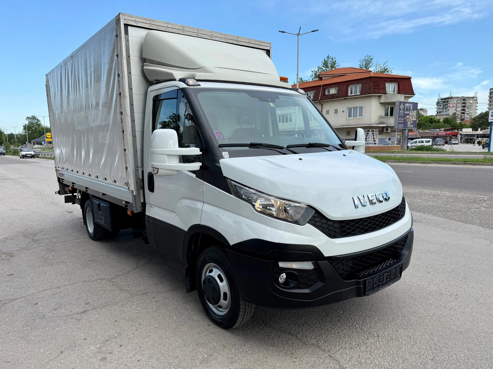 Iveco Daily 35C15 3.5t - изображение 6