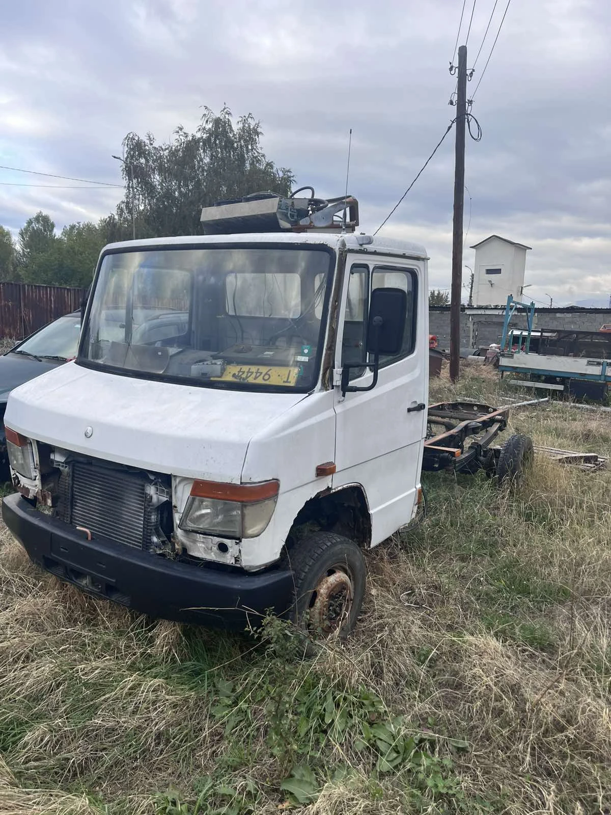 Mercedes-Benz 814 Цял или на части. Пали и върви, снимка 1