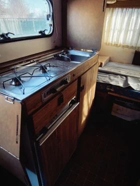 Кемпер Renault Trafik, снимка 9
