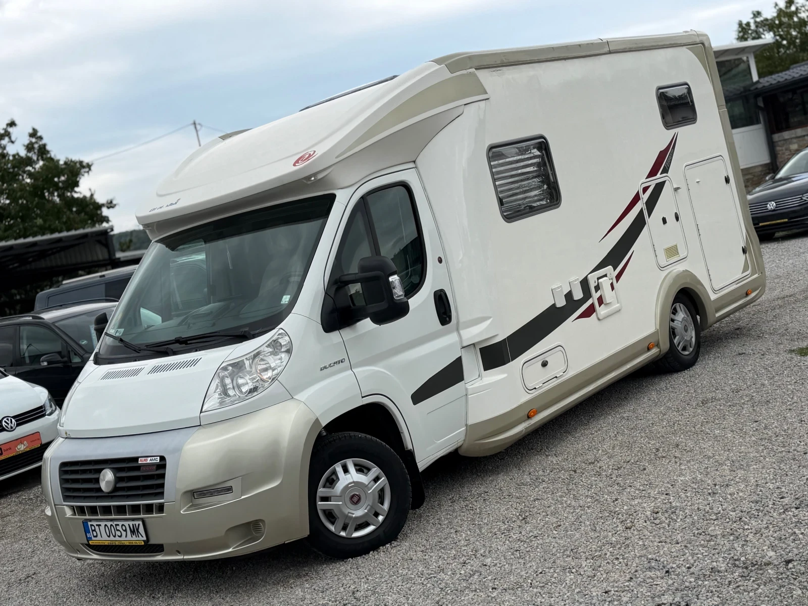 Кемпер Fiat Ducato 3.0HDI 160кс АВТОМАТИЛ КЛИМАТИК, снимка 3 - Каравани и кемпери - 55638940