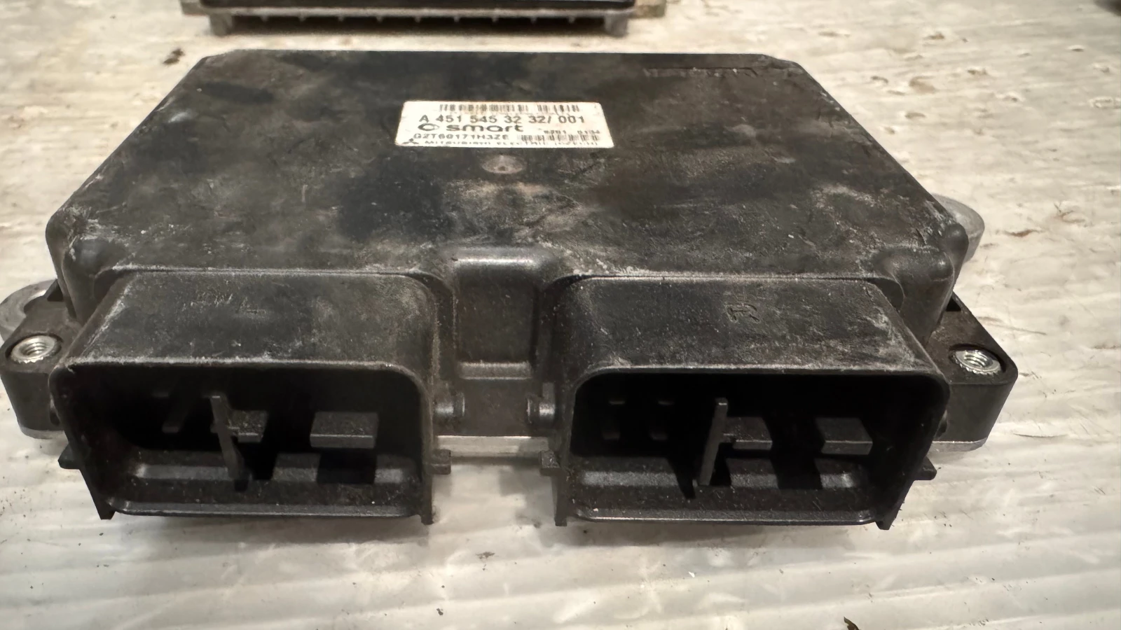    / ECU /    Smart ForTwo - A4515453232 / G2T60171H3ZE | Mobile.bg   2