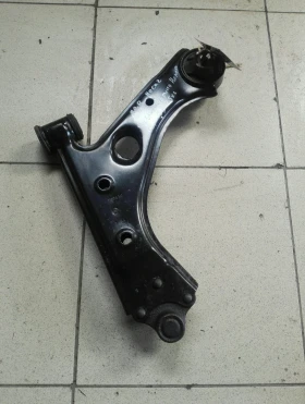 Носач преден десен Фиат Кубо (Фиат фиорино,Ситроен Немо) 1.3д