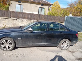 Mercedes-Benz C 320 4MATIC, снимка 2