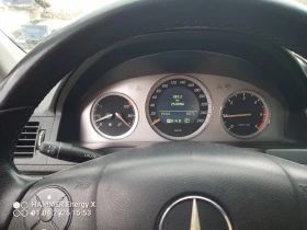 Mercedes-Benz C 320 4MATIC, снимка 3