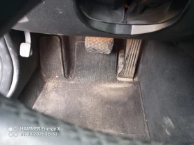 Mercedes-Benz C 320 4MATIC, снимка 11