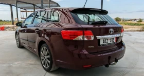 Toyota Avensis 2.0D4D Facelift* ISOFIX* LED* КЛИМАТИК* AUX/USB, снимка 2