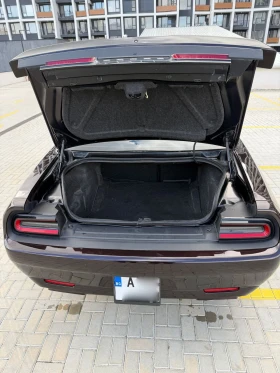 Dodge Challenger 5.7 HEMI, снимка 9