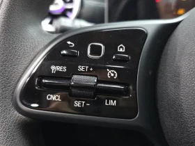 Mercedes-Benz A 220 Hatchback, снимка 17