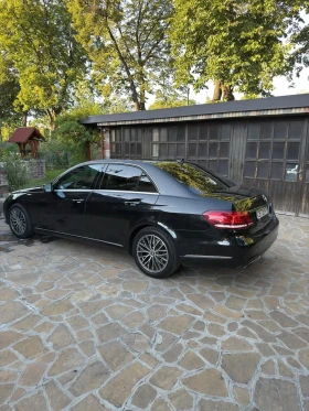 Обява за продажба на Mercedes-Benz E 220 Mercedes-Benz E 220 2015 170 к.с. | 2.1 CDI | 7G-T ~13 200 EUR - изображение 3 | Auto.bg Обява за продажба на Mercedes-Benz E 220 Mercedes-Benz E 220 2015 170 к.с. | 2.1 CDI | 7G-T ~13 200 EUR - изображение 3