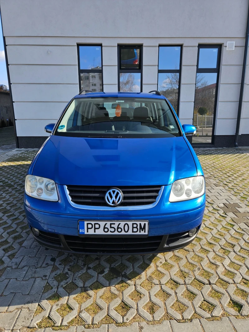 VW Touran, снимка 2 - Автомобили и джипове - 47086166