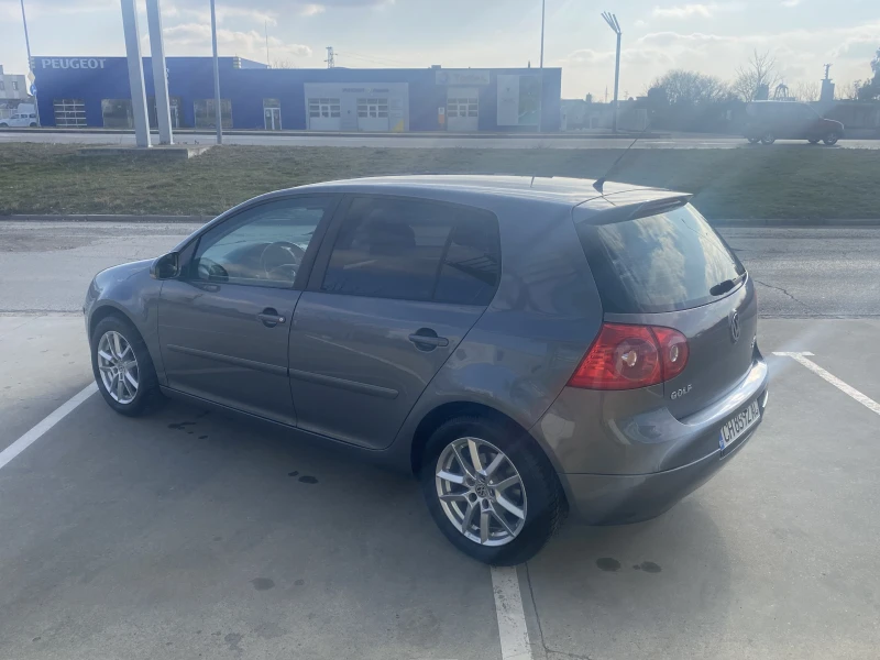 VW Golf, снимка 5 - Автомобили и джипове - 47792121