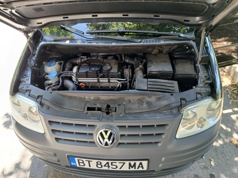 VW Caddy, снимка 7 - Автомобили и джипове - 48360397