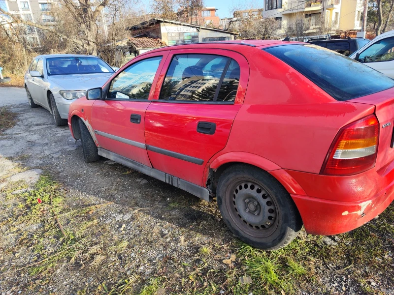 Opel Astra 1.6, снимка 6 - Автомобили и джипове - 48362777