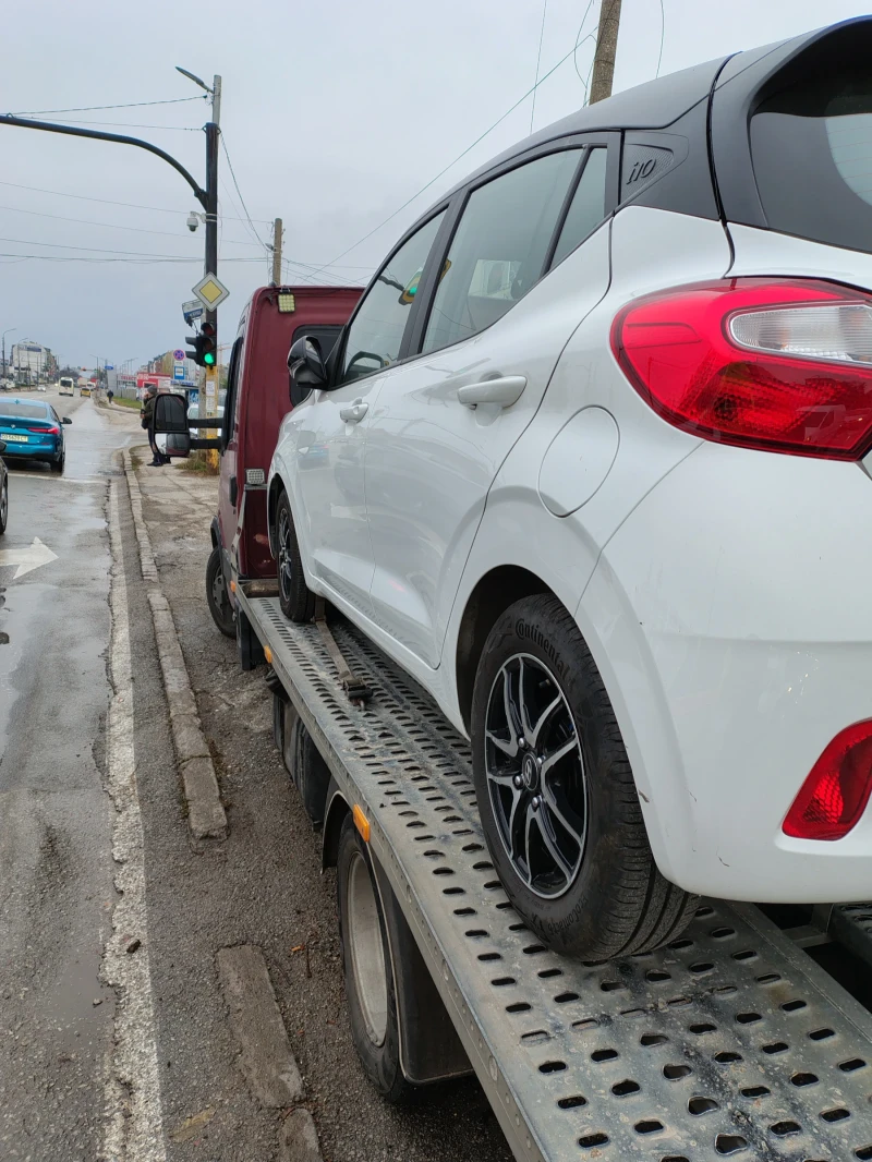 Hyundai I10, снимка 3 - Автомобили и джипове - 48471136