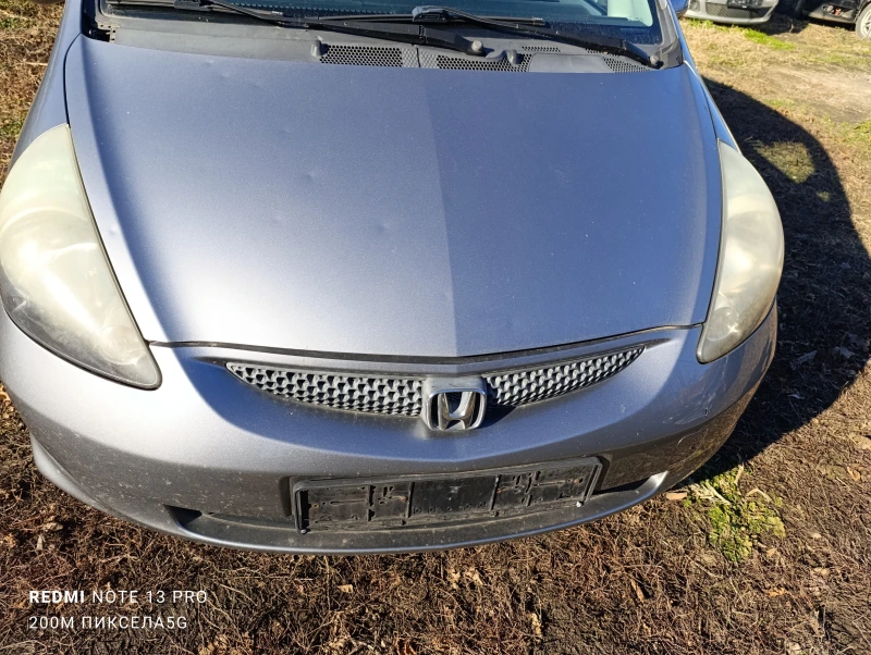 Honda Jazz 1.4 клима, снимка 4 - Автомобили и джипове - 48591588