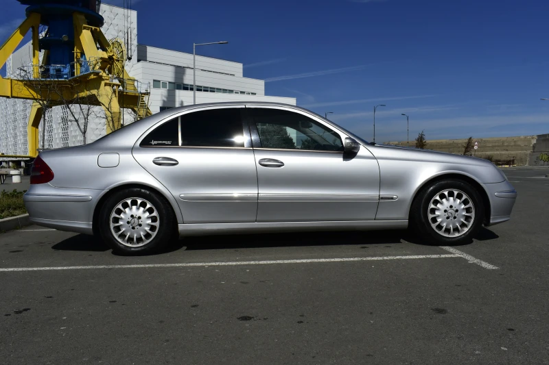 Mercedes-Benz E 270 w211, снимка 4 - Автомобили и джипове - 49391676