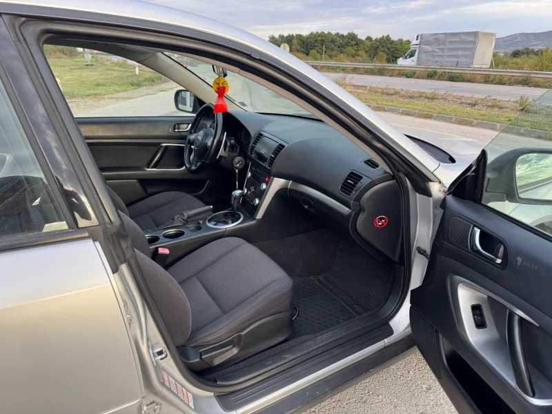 Subaru Legacy АВТОМАТ  ГАЗ, снимка 15 - Автомобили и джипове - 51853654