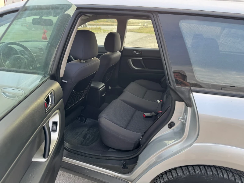 Subaru Legacy АВТОМАТ  ГАЗ, снимка 12 - Автомобили и джипове - 51853654