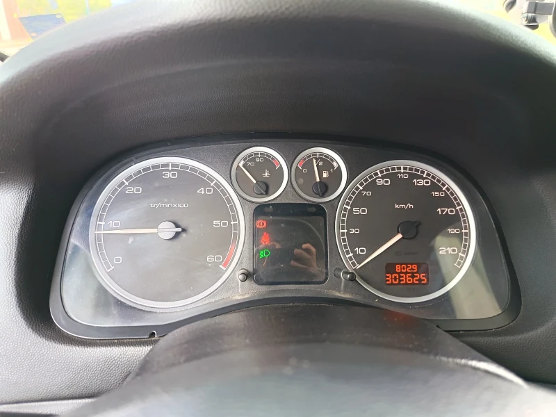 Peugeot 307, снимка 10 - Автомобили и джипове - 52682559