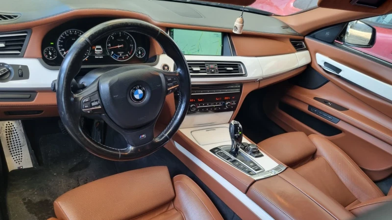BMW 750, снимка 8 - Автомобили и джипове - 53040609