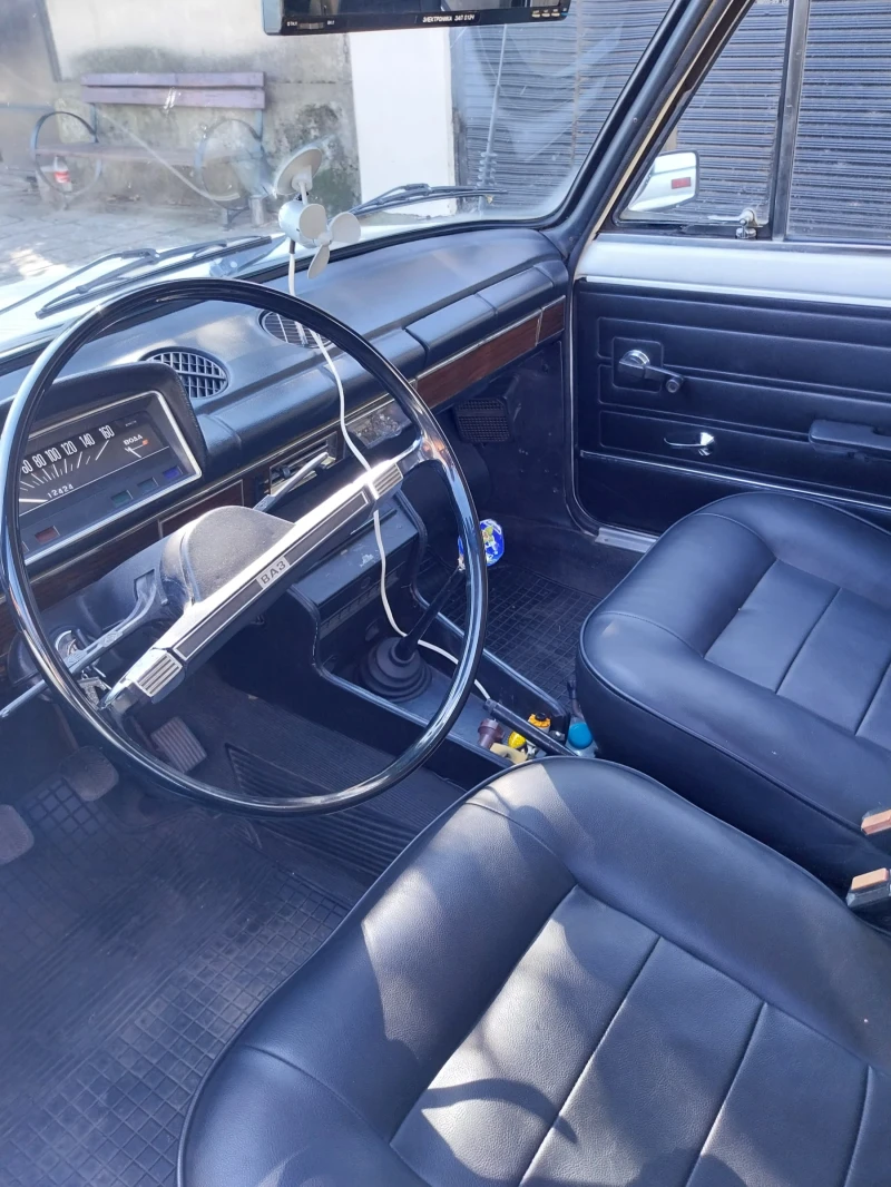 Lada 21013 1200, снимка 3 - Автомобили и джипове - 53292653