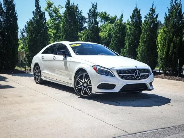 Mercedes-Benz CLS 550  - изображение 8