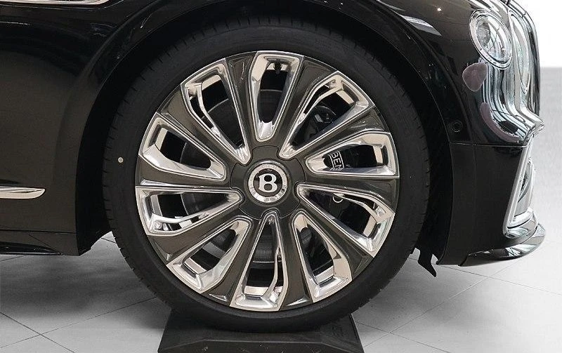Bentley Flying Spur V8 HYBRID MULLINER NAIM PANO - изображение 6
