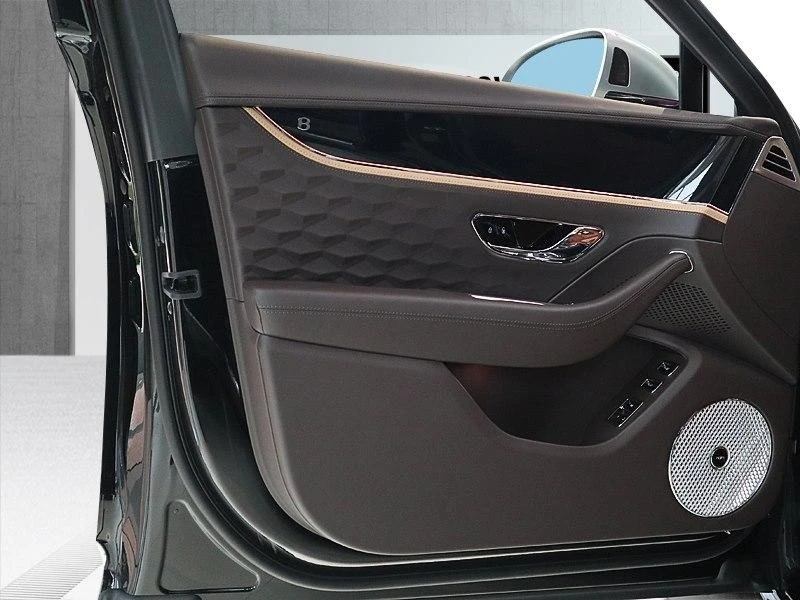 Bentley Flying Spur V8 HYBRID MULLINER NAIM PANO - изображение 7
